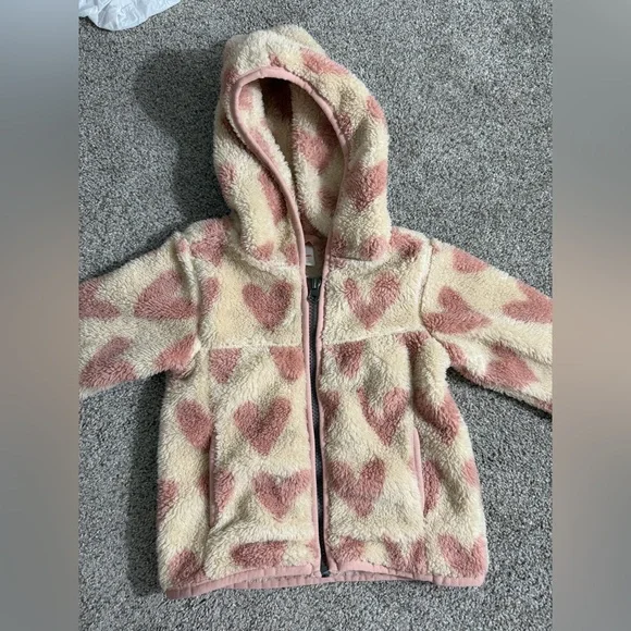 Hanna Andersson Print Recycled Marshmallow Fleece Jacket in Oat Hearts Size 2T - Picture 3 of 15